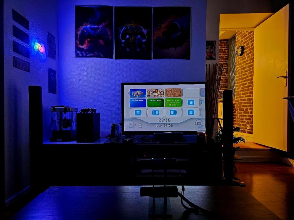 "Studio Cinema" オセール エクステリア 写真